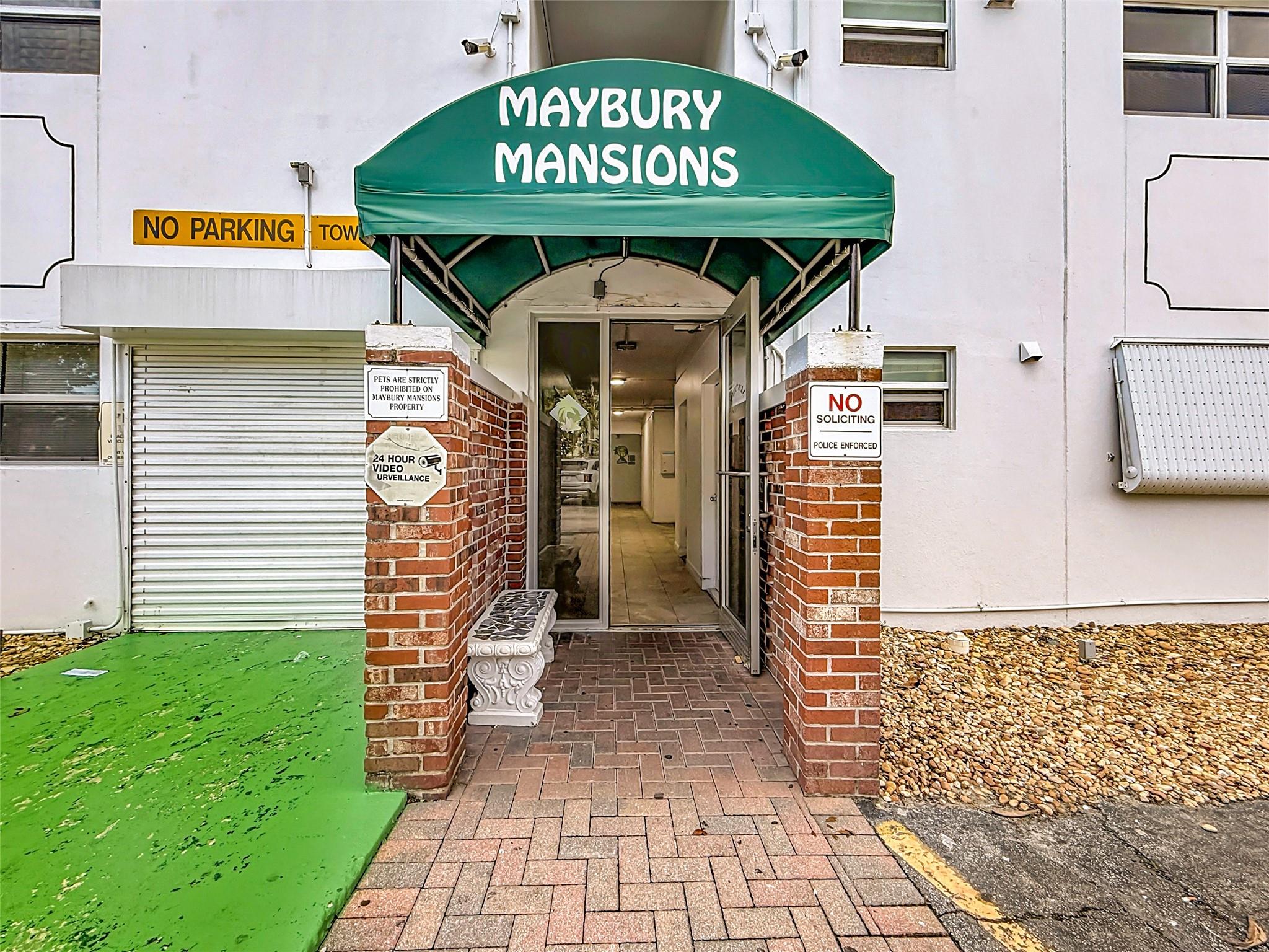 MAYBURY MANSIONS CONDO - Residential Lease