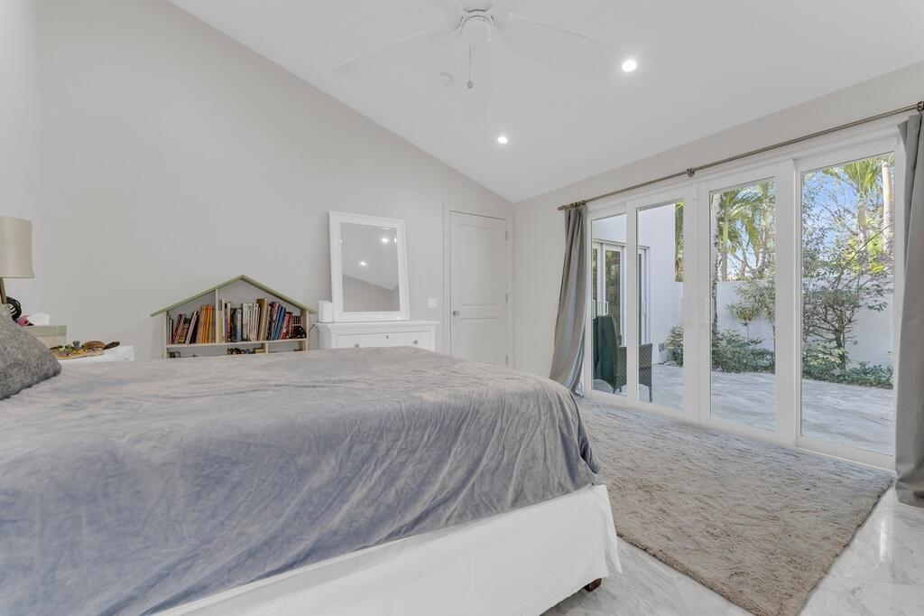 ESTATES III THE - Residential