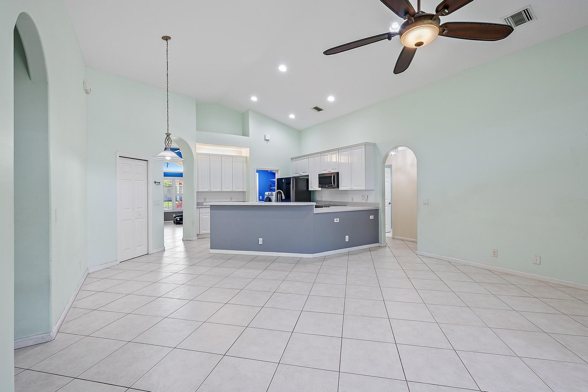 500 N Cypress Drive