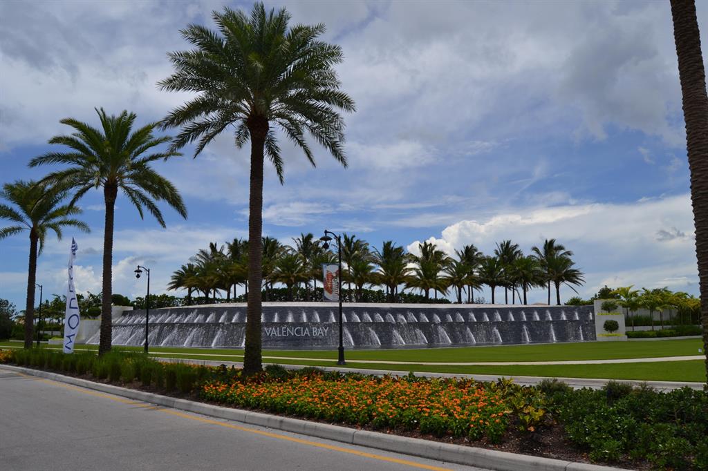 Valencia Bay - Residential