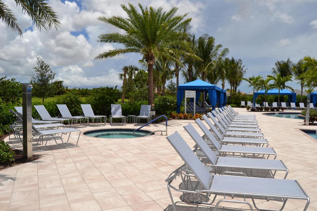 Valencia Bay - Residential