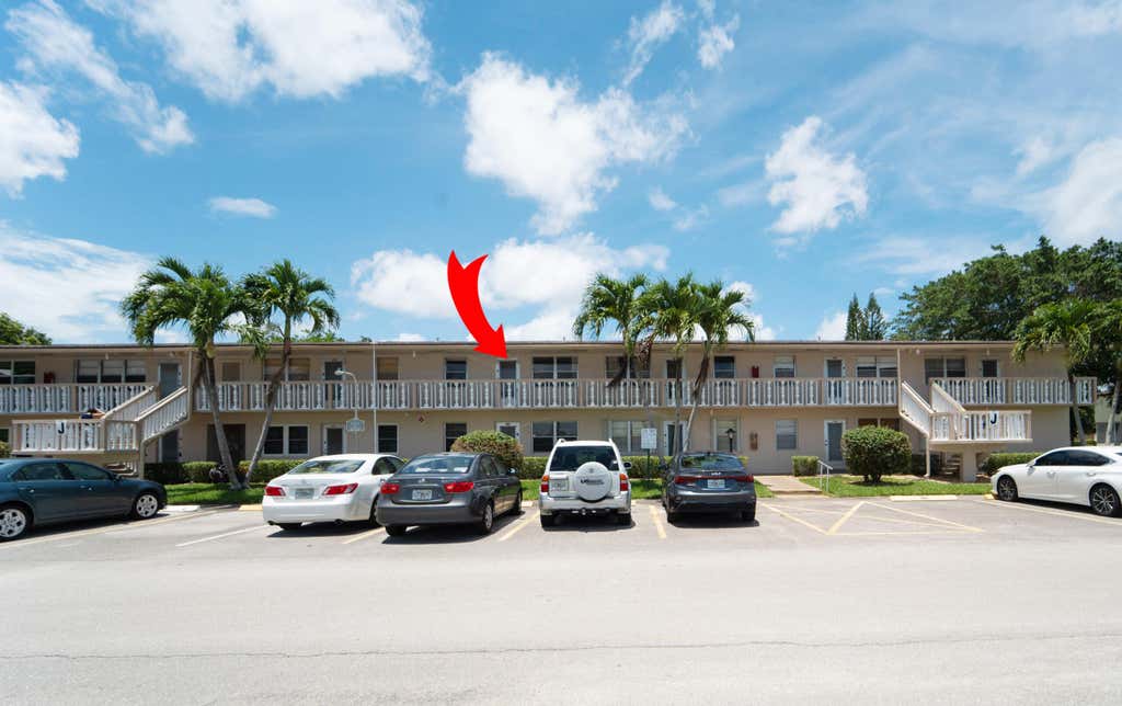 Photo of 170 Kent J, West Palm Beach, FL 33417 (MLS # B26041833)