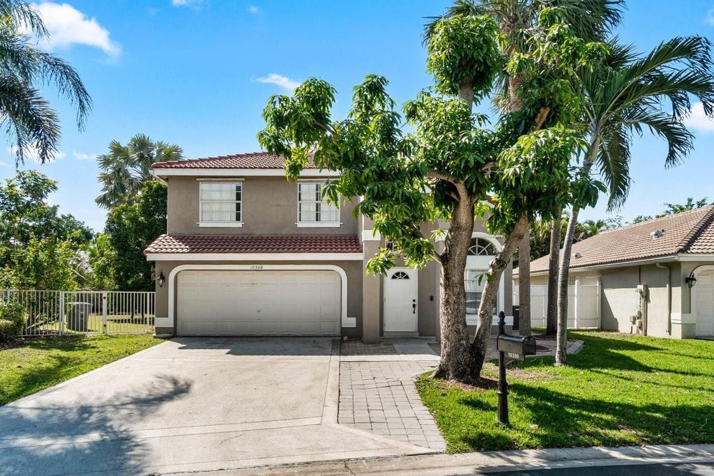Photo of 10308 SE Brookville Lane, Boca Raton, FL 33428 (MLS # F10492360)