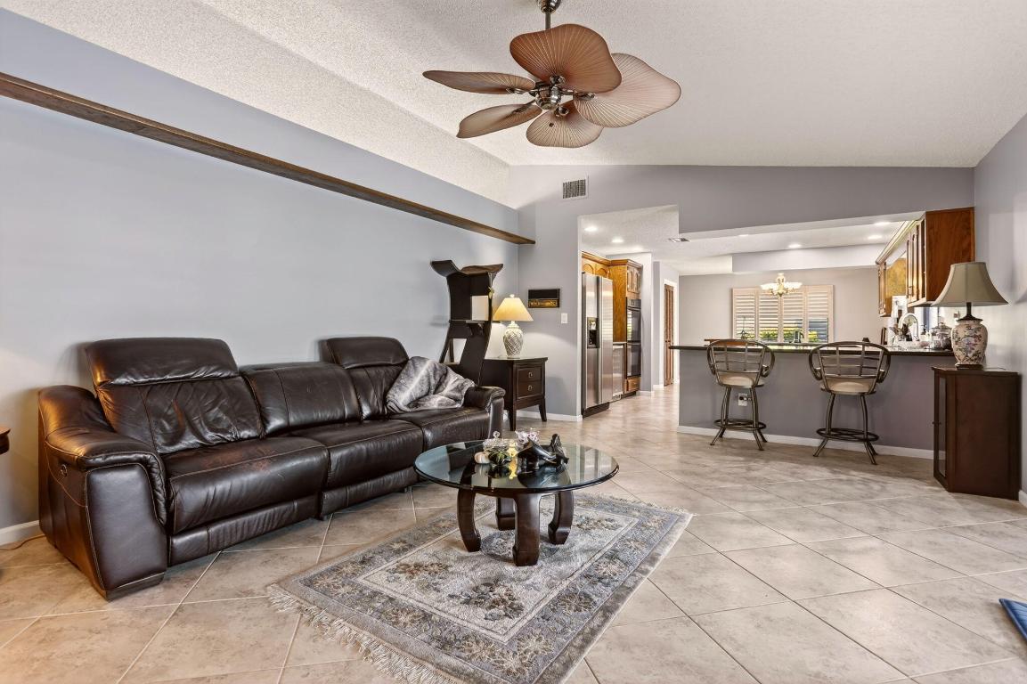 CYPRESS RUN - Residential