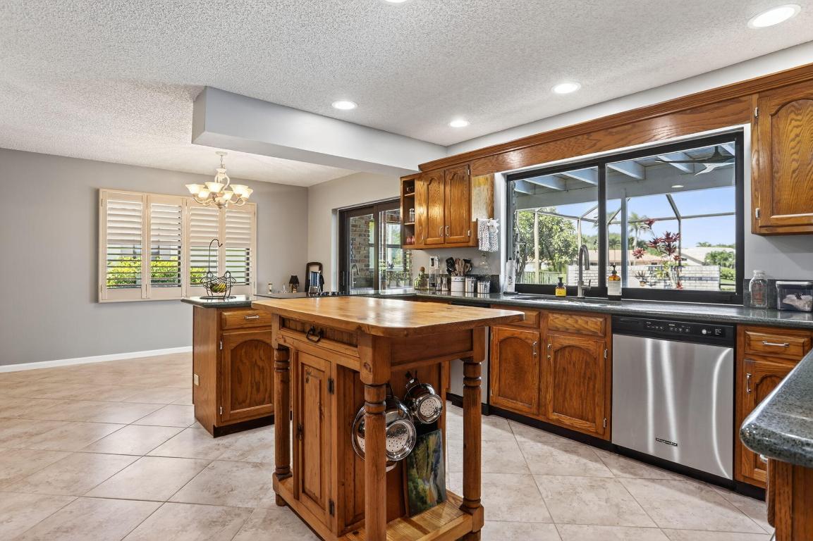 CYPRESS RUN - Residential