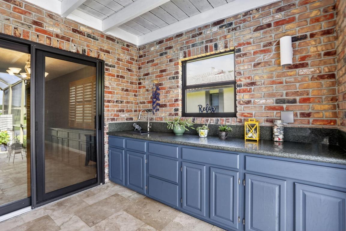 CYPRESS RUN - Residential