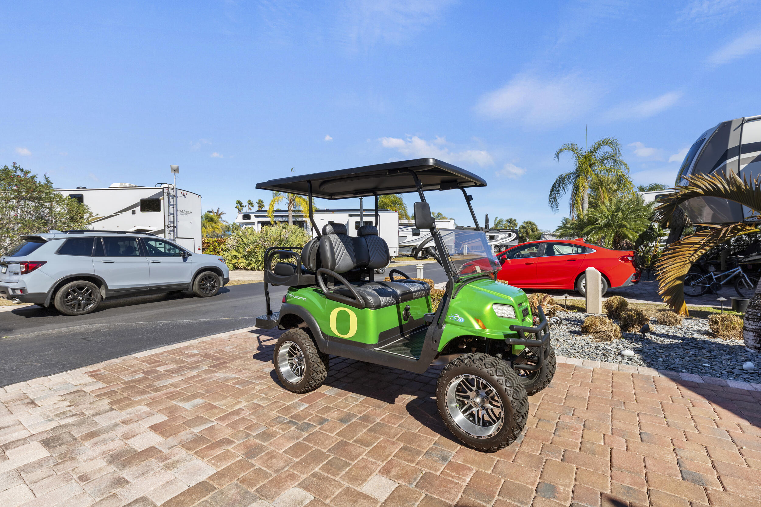 SILVER PALMS RV VILLAGE - Land