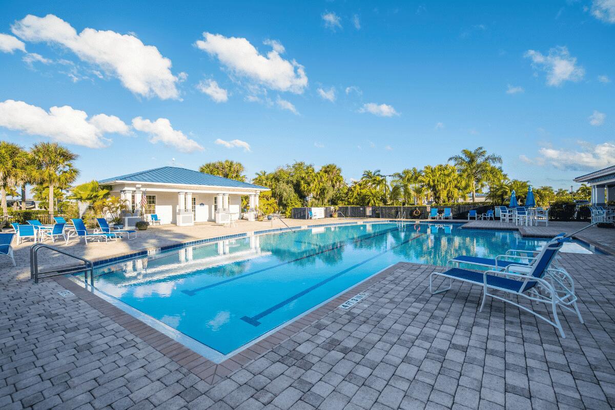 SILVER PALMS RV VILLAGE - Land