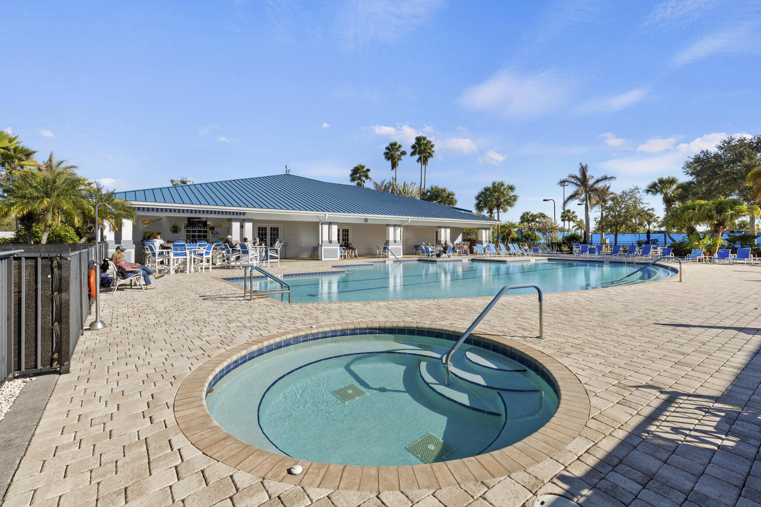 SILVER PALMS RV VILLAGE - Land