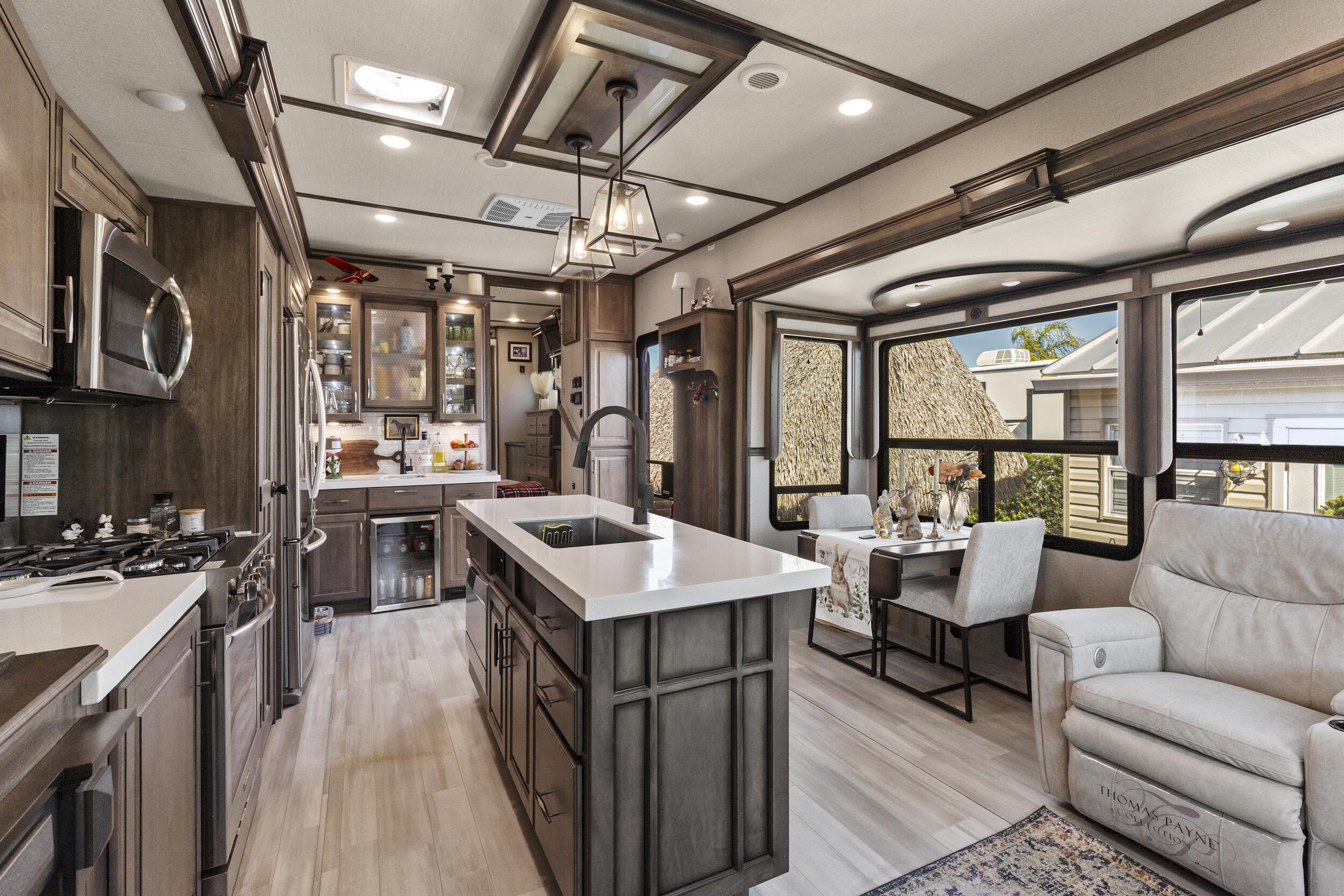 SILVER PALMS RV VILLAGE - Land