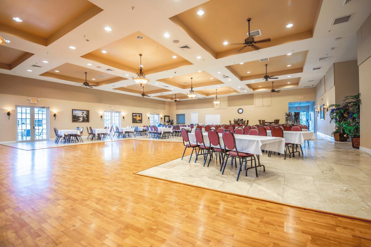 SILVER PALMS RV VILLAGE - Land