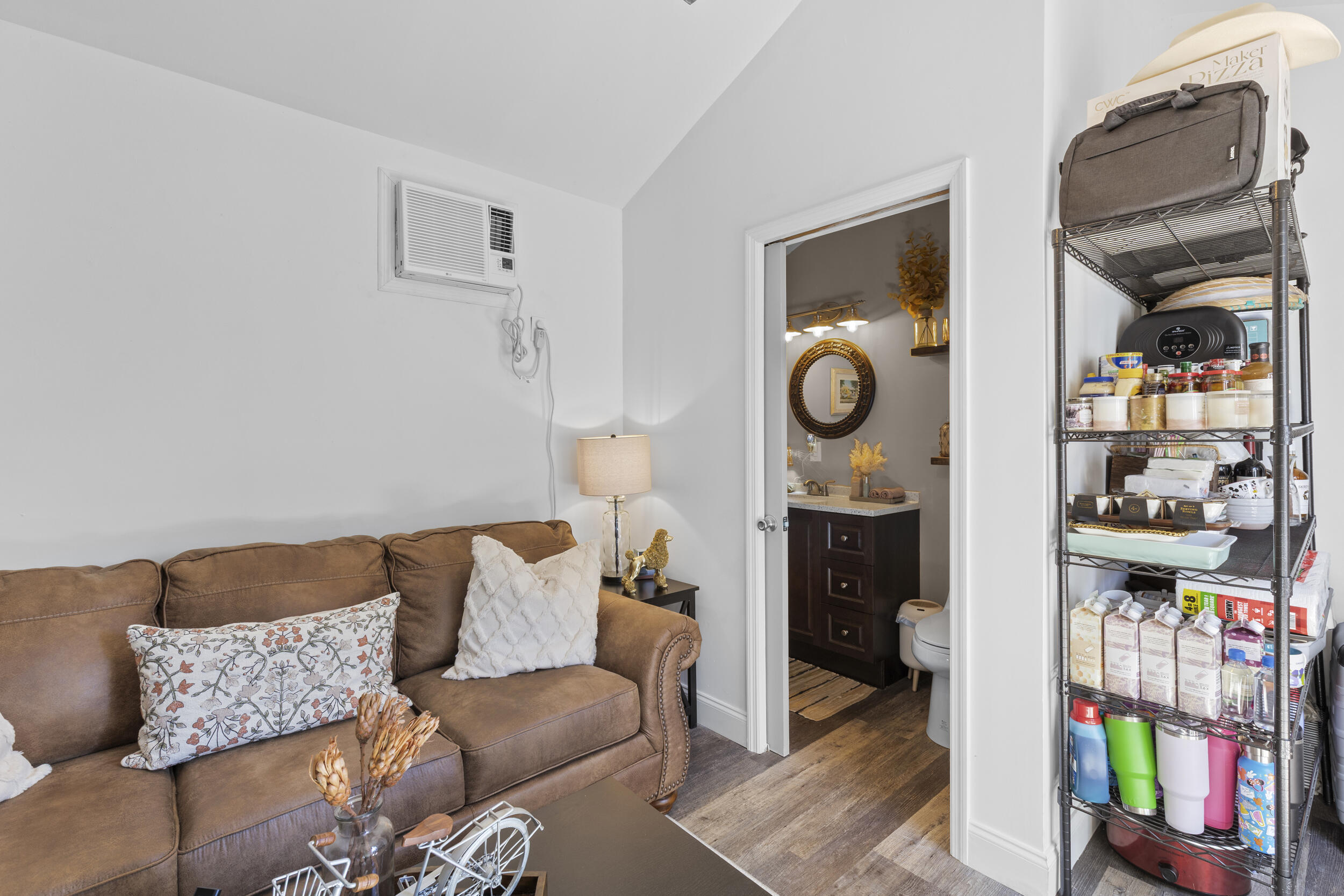 SILVER PALMS RV VILLAGE - Land