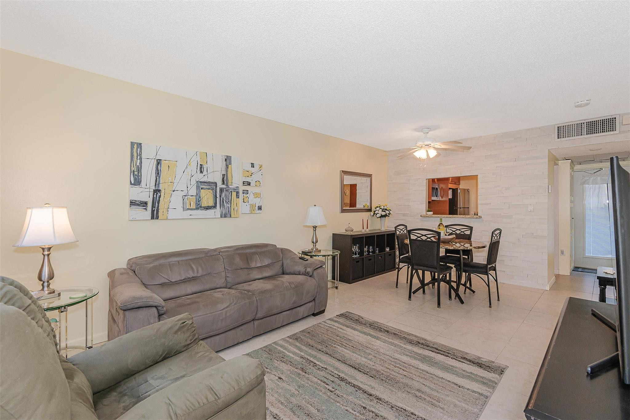 Hawaiian Gardens - Residential