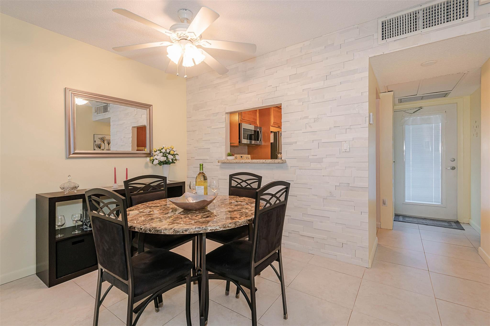 Hawaiian Gardens - Residential