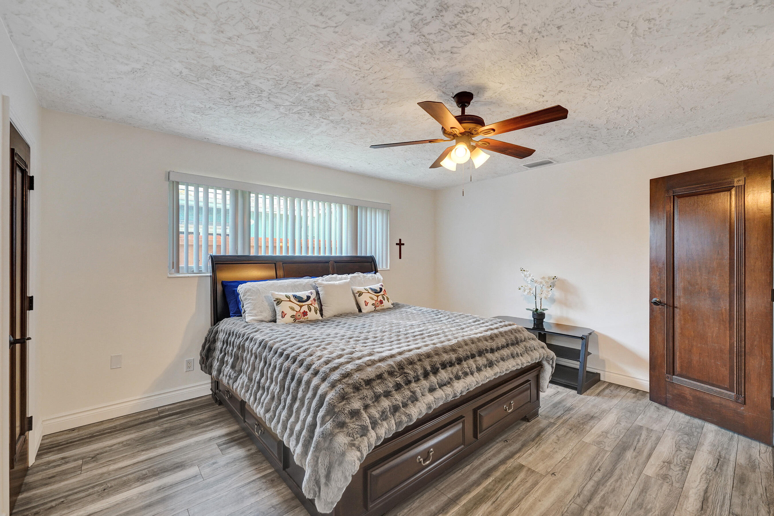 HOLLYWOOD HILLS AMEN PLAT - Residential