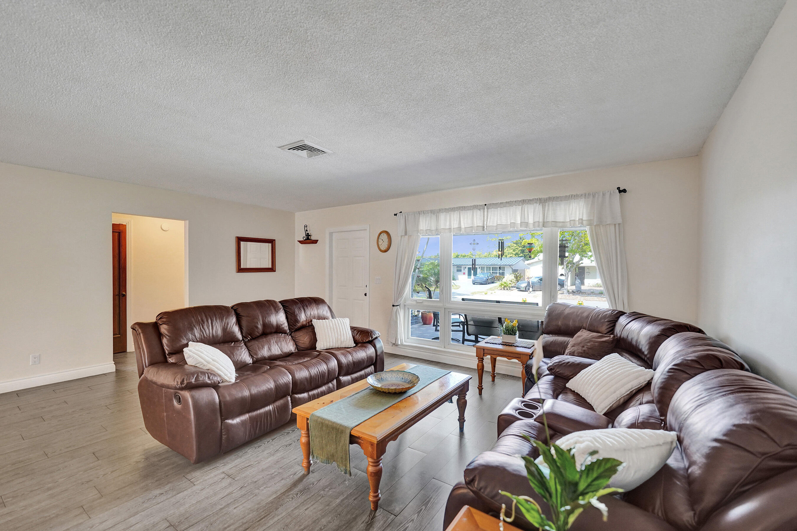 HOLLYWOOD HILLS AMEN PLAT - Residential