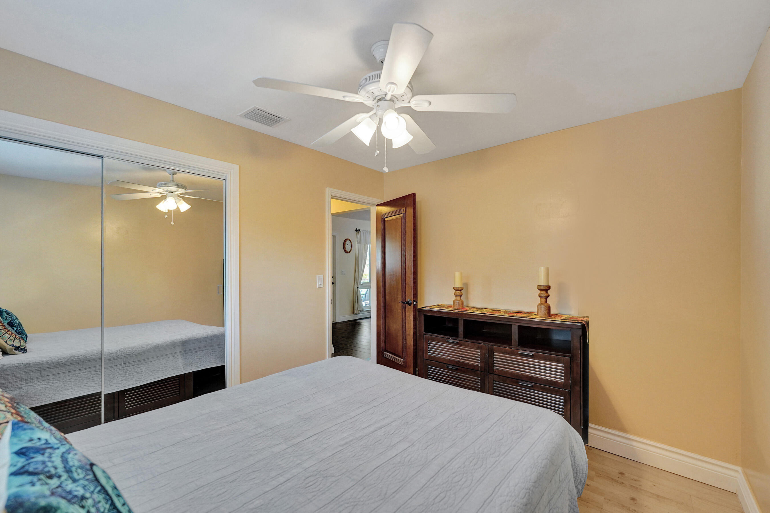 HOLLYWOOD HILLS AMEN PLAT - Residential