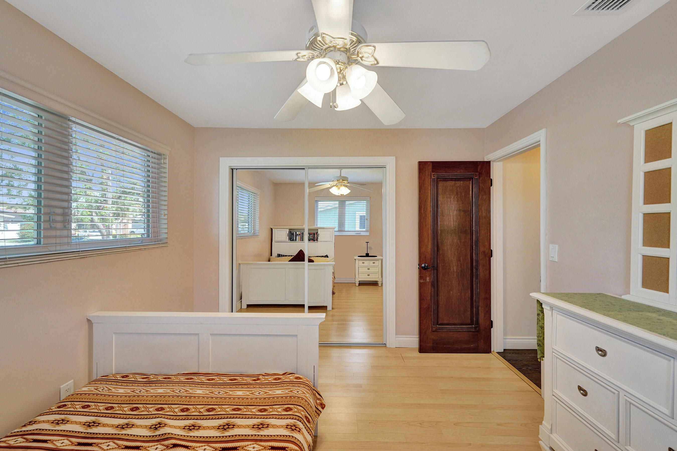 HOLLYWOOD HILLS AMEN PLAT - Residential