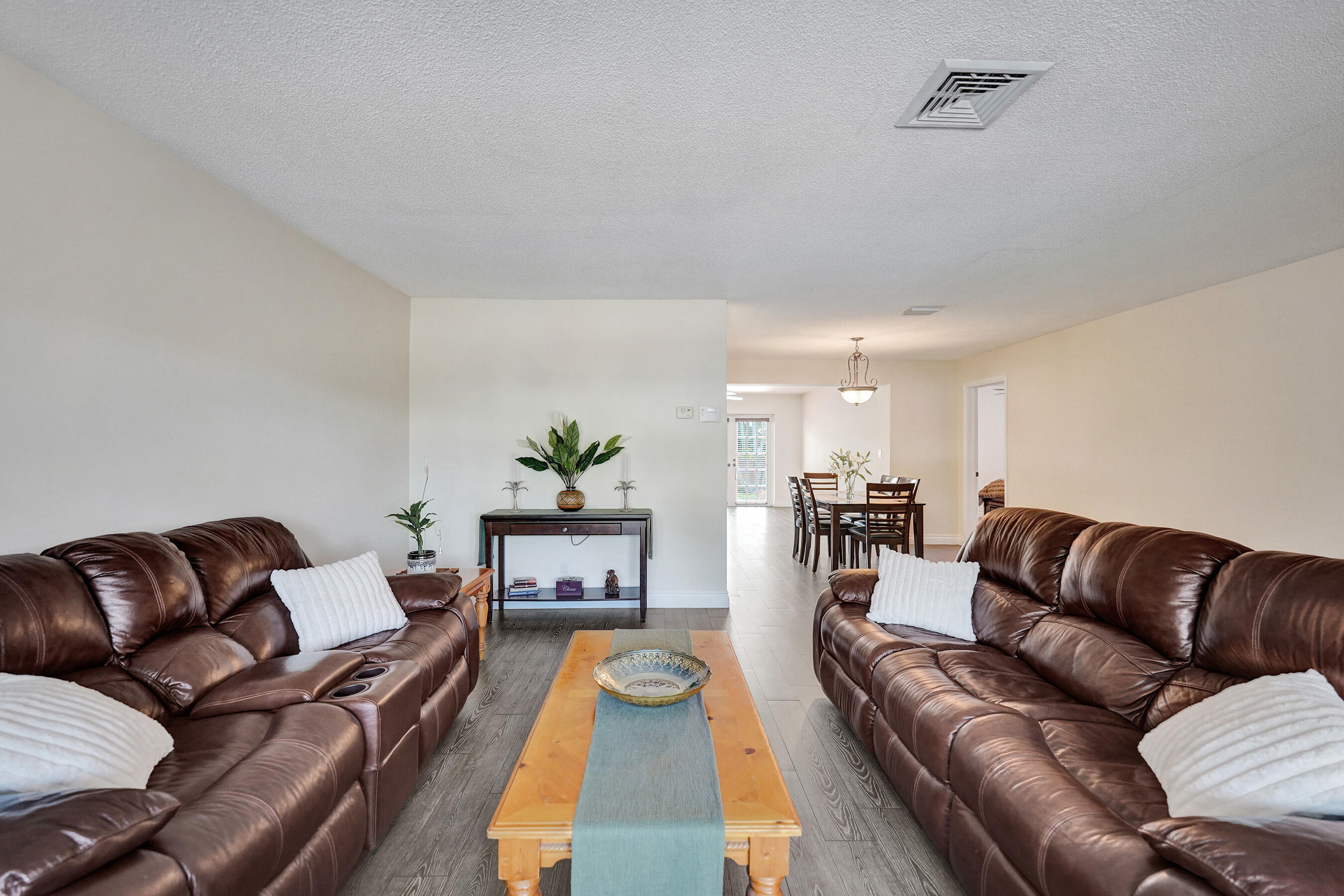 HOLLYWOOD HILLS AMEN PLAT - Residential