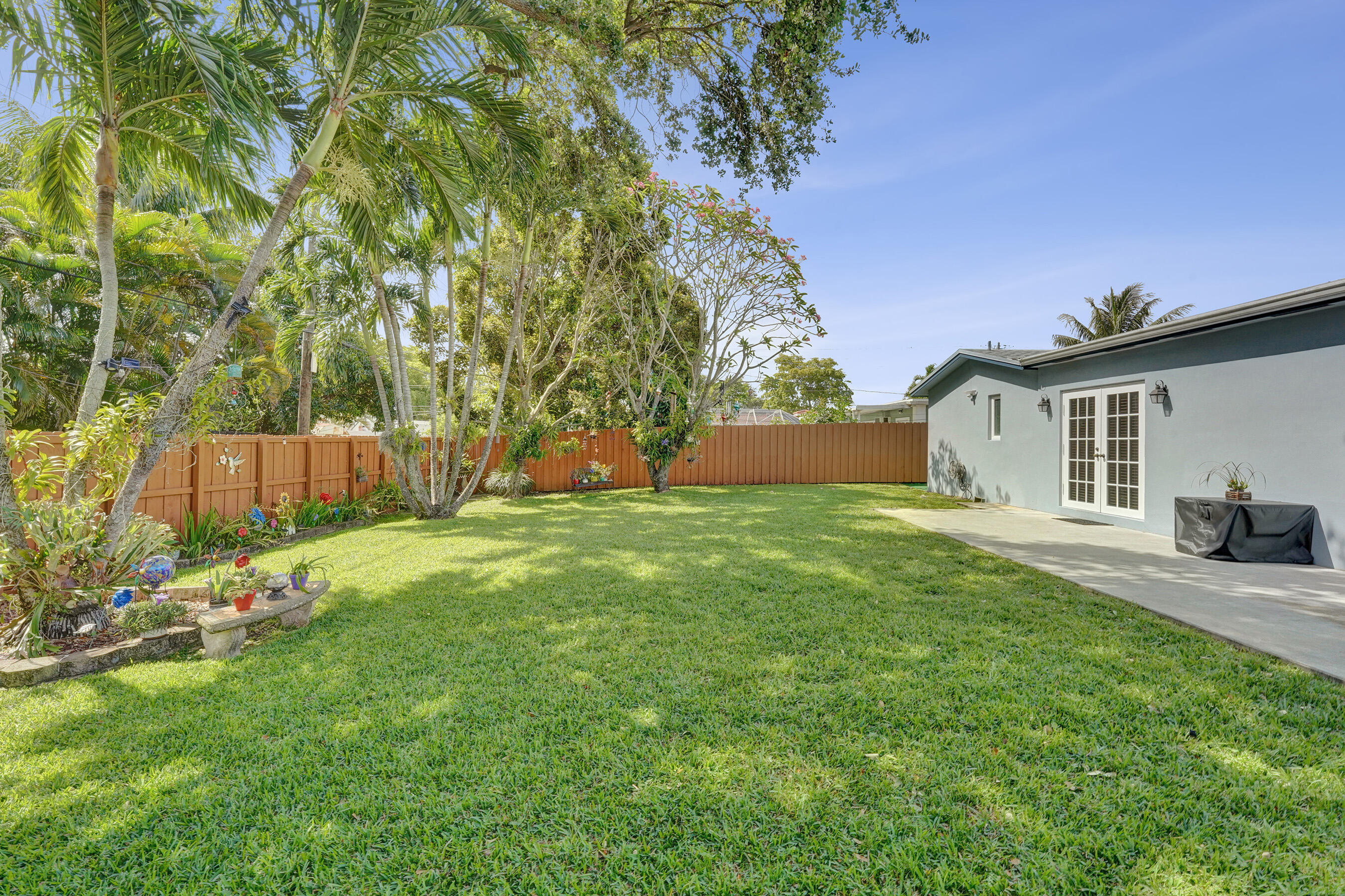 HOLLYWOOD HILLS AMEN PLAT - Residential