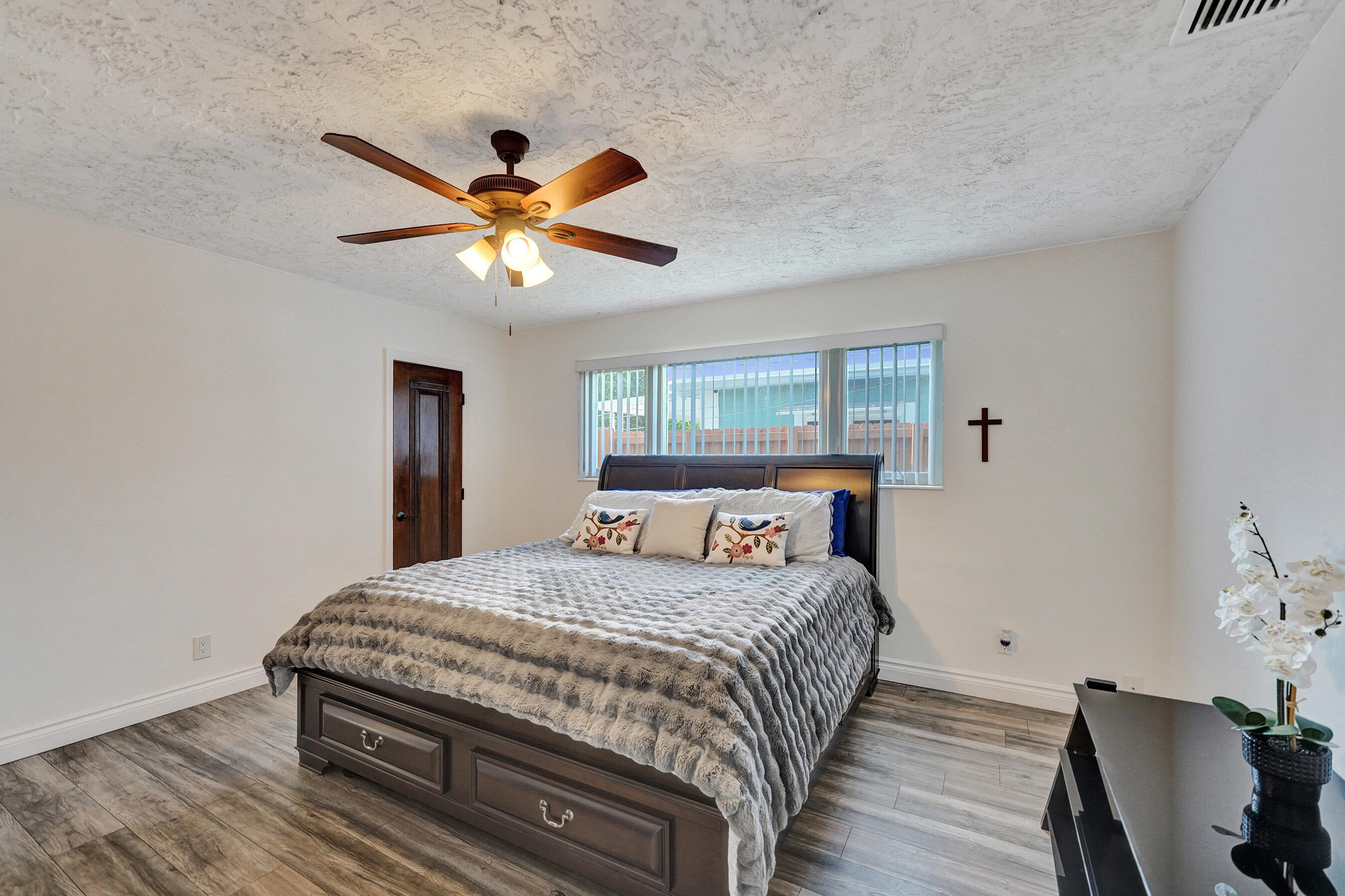 HOLLYWOOD HILLS AMEN PLAT - Residential