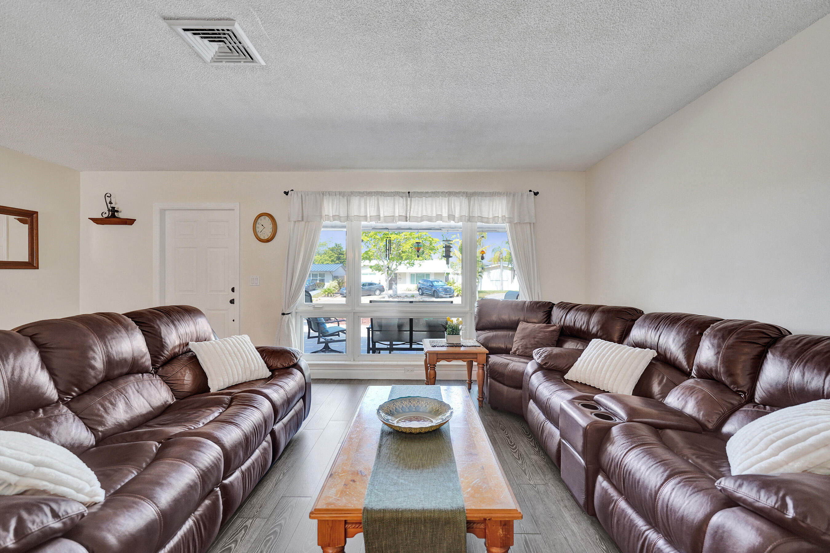 HOLLYWOOD HILLS AMEN PLAT - Residential