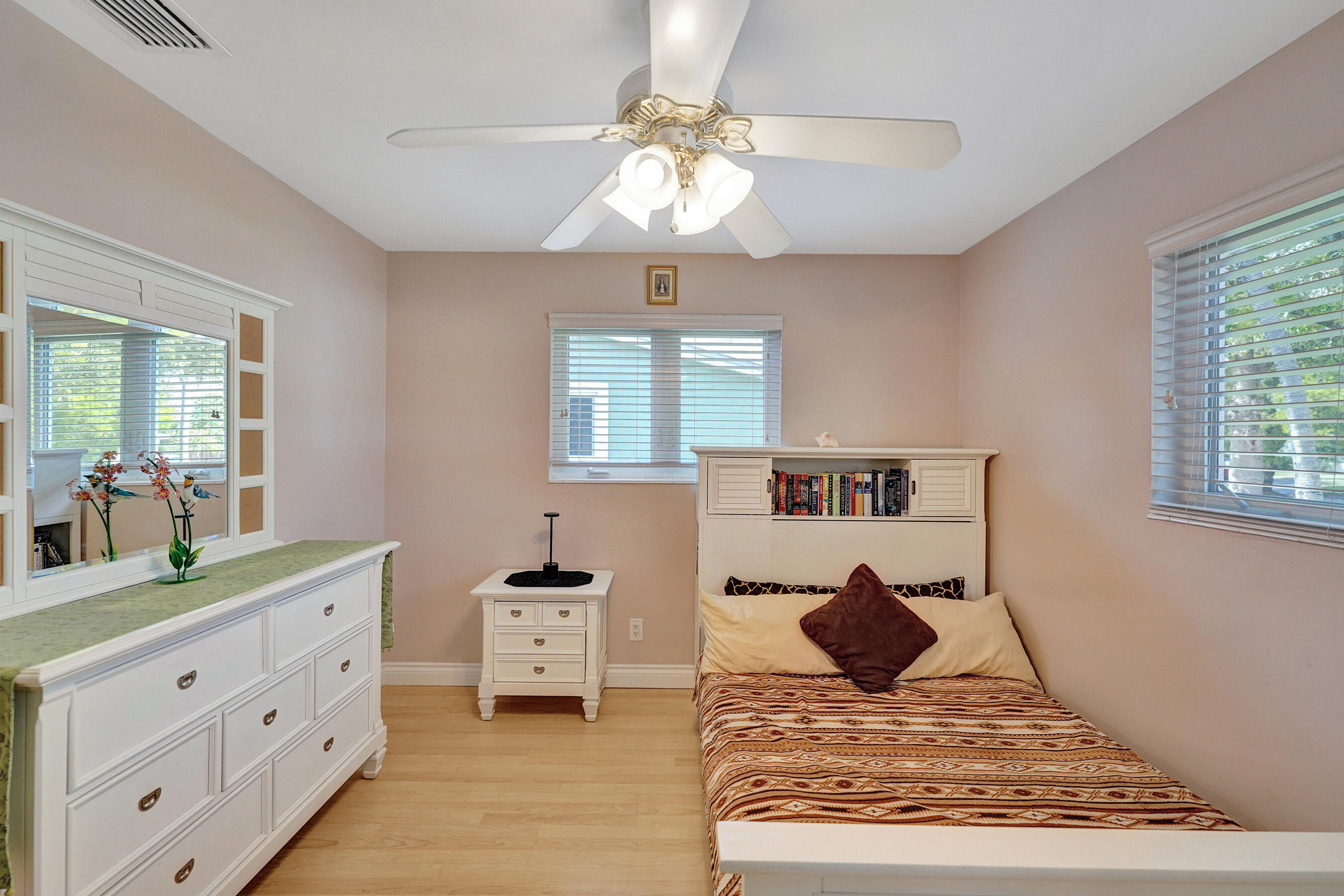 HOLLYWOOD HILLS AMEN PLAT - Residential