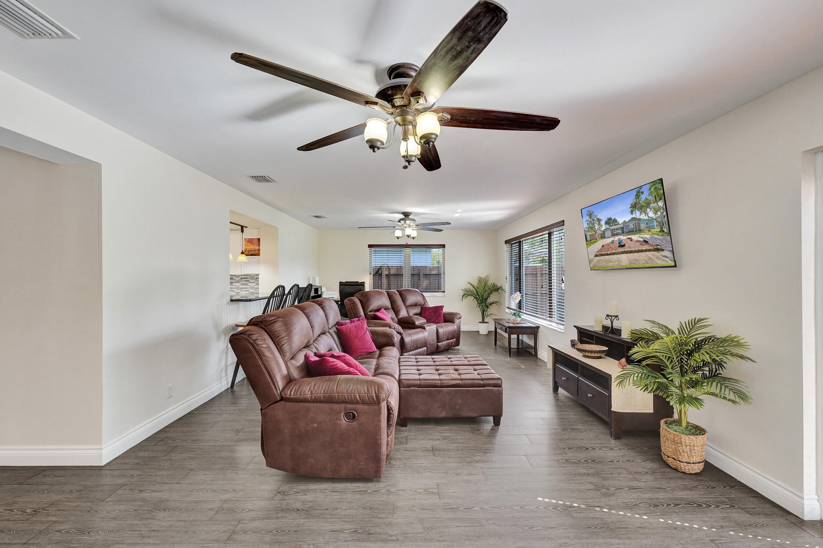 HOLLYWOOD HILLS AMEN PLAT - Residential