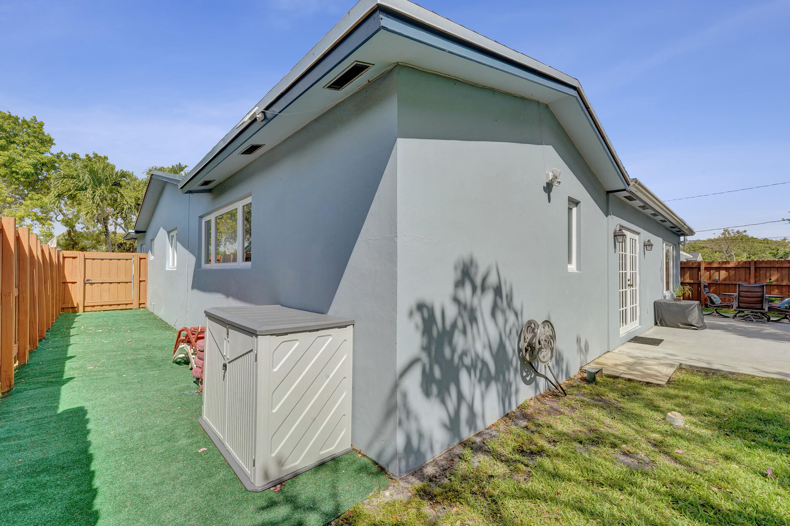 HOLLYWOOD HILLS AMEN PLAT - Residential