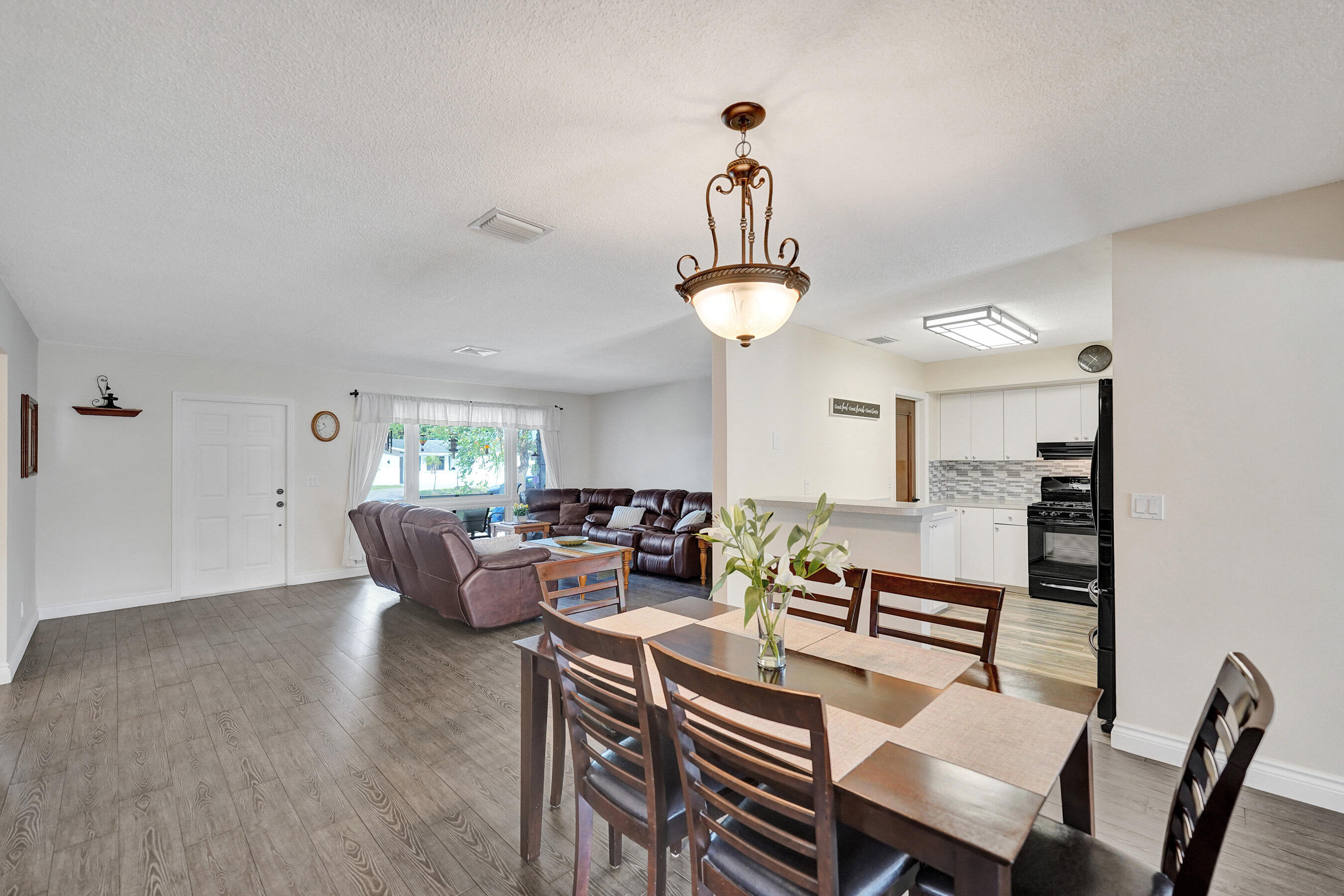 HOLLYWOOD HILLS AMEN PLAT - Residential