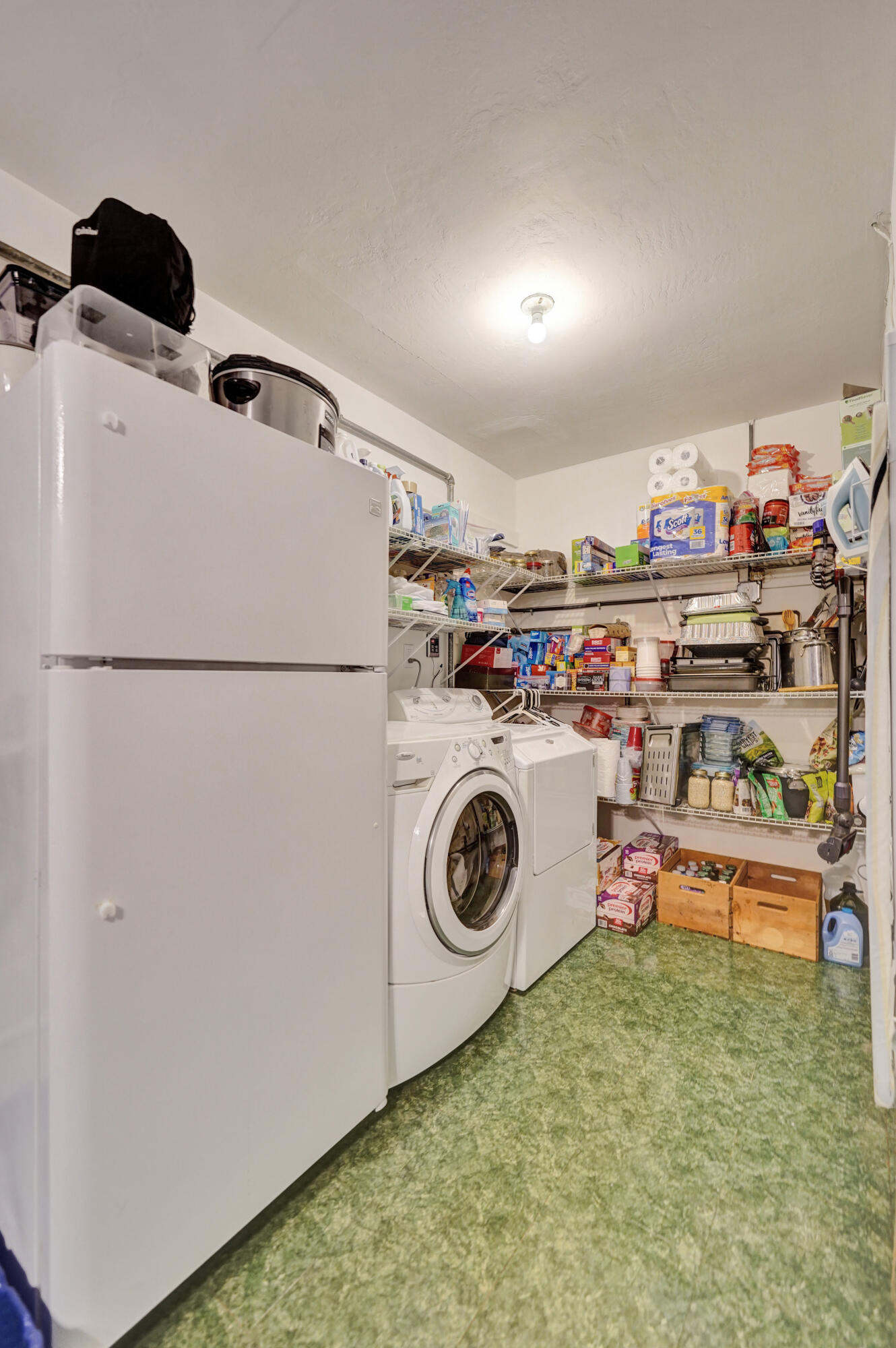 HOLLYWOOD HILLS AMEN PLAT - Residential