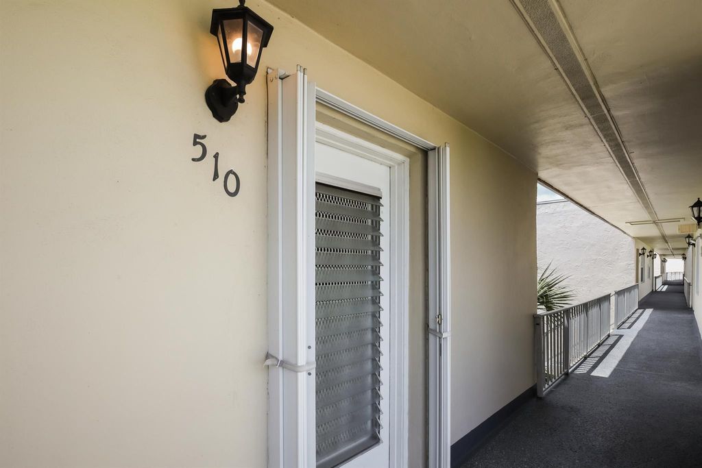 Photo of 510 Flanders K, Delray Beach, FL 33484 (MLS # R11104168)