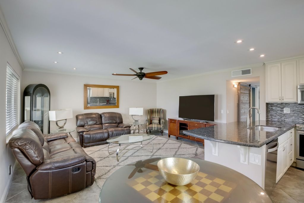 Photo of 510 Flanders K, Delray Beach, FL 33484 (MLS # R11104168)