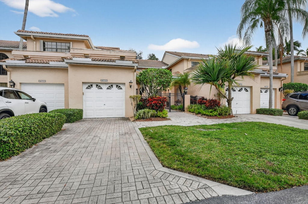 Photo of 6675 Montego Bay Boulevard #D, Boca Raton, FL 33433 (MLS # R11140364)