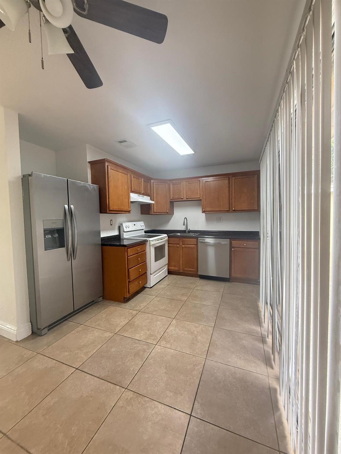 North Lauderdale Village - Residential Lease