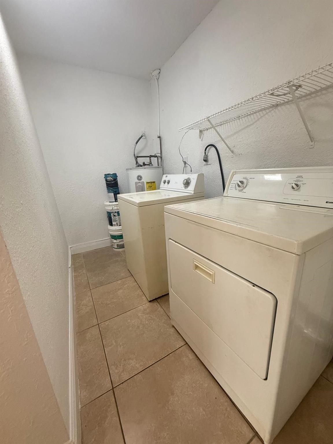 North Lauderdale Village - Residential Lease