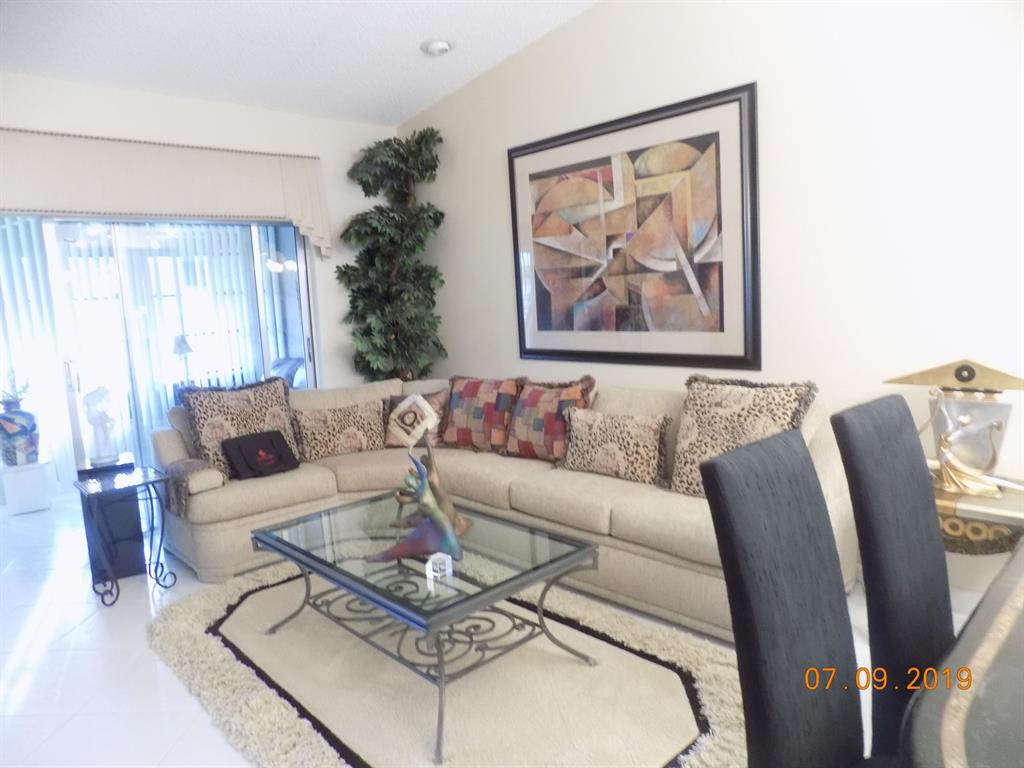 WHISPER WALK - Residential