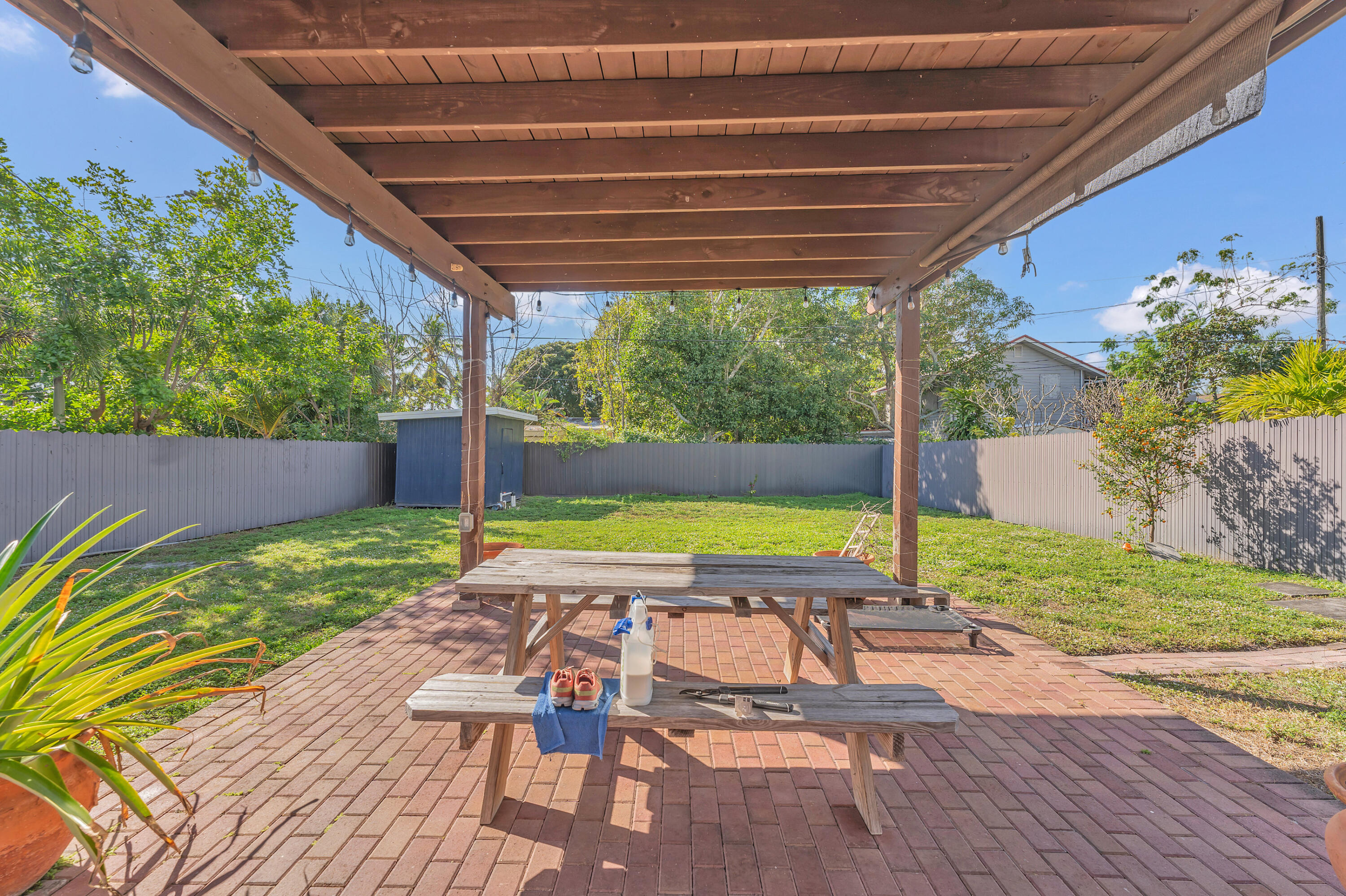 LAKEVIEW RIDGE - Residential Lease