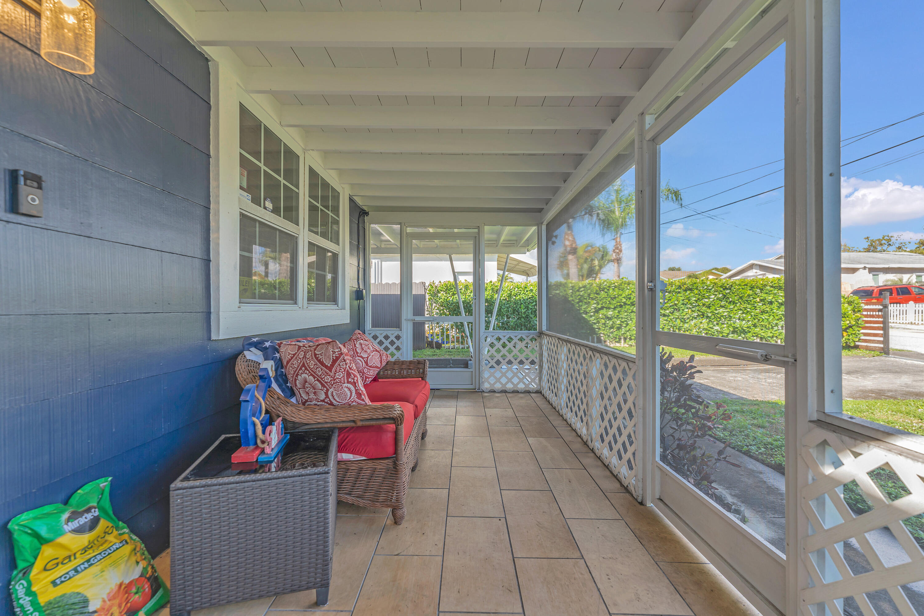 LAKEVIEW RIDGE - Residential Lease