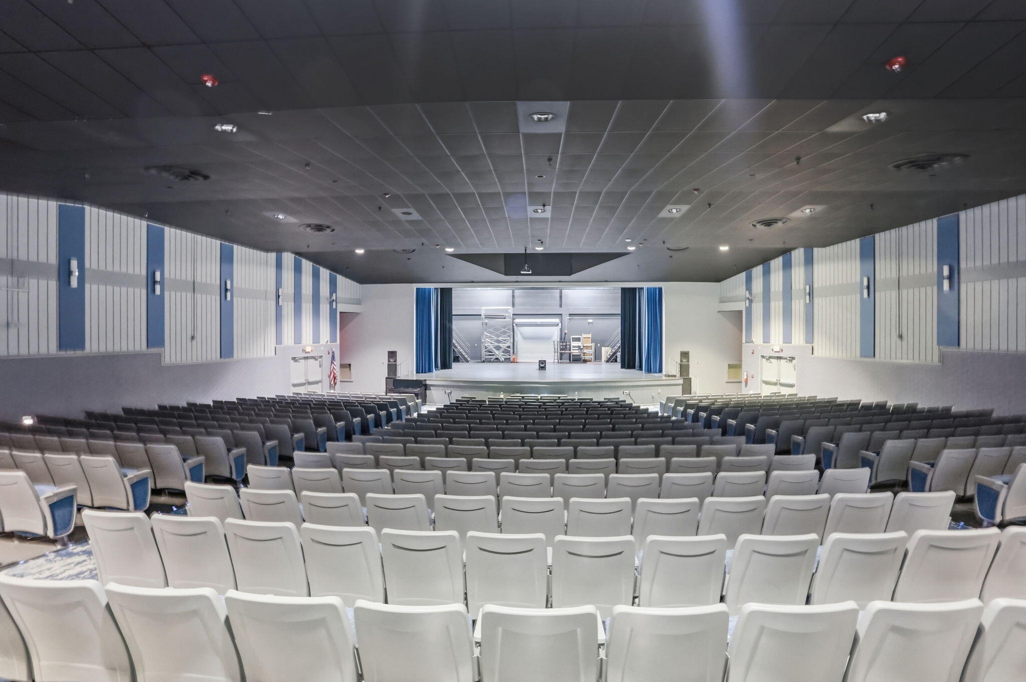 HUNTINGTON LAKES SEC FIVE CONDOS - Residential