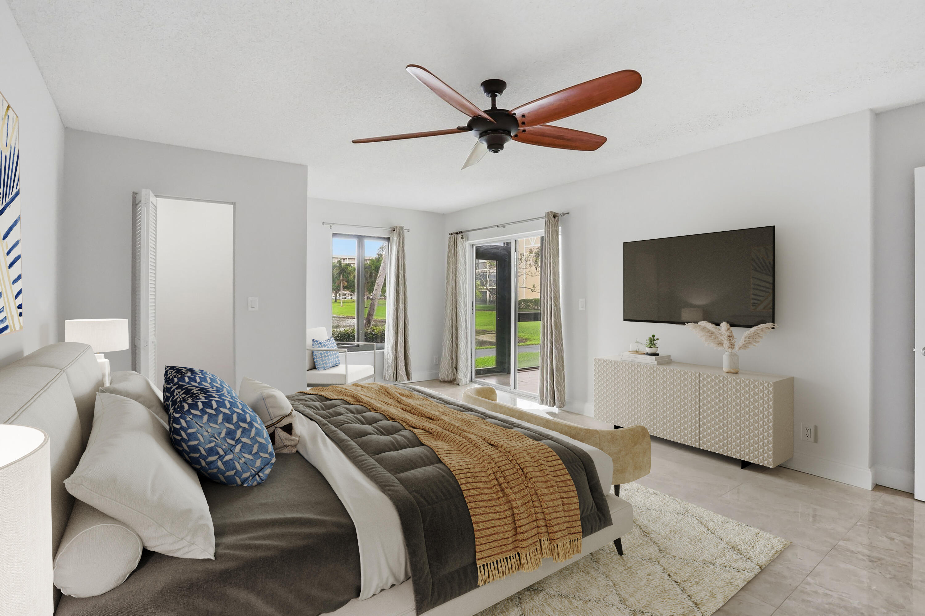 HUNTINGTON LAKES SEC FIVE CONDOS - Residential