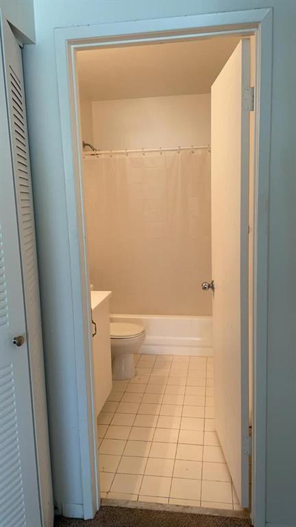 YACHT CLUB ON THE INTRACOASTAL CONDOMINIUM - Residential Lease