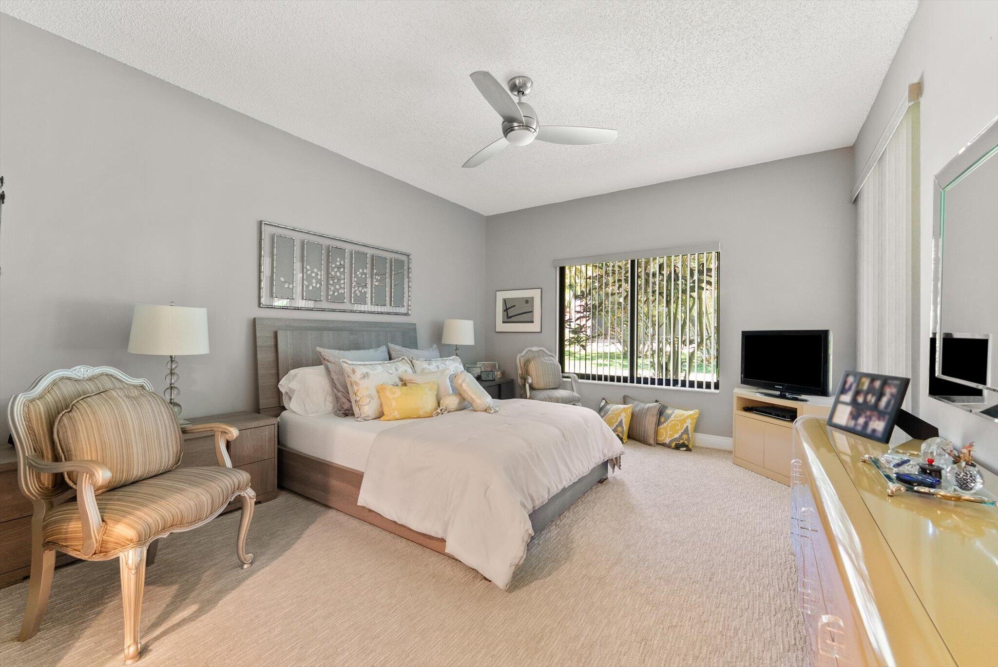 THE LEXINGTON CLUB - Residential