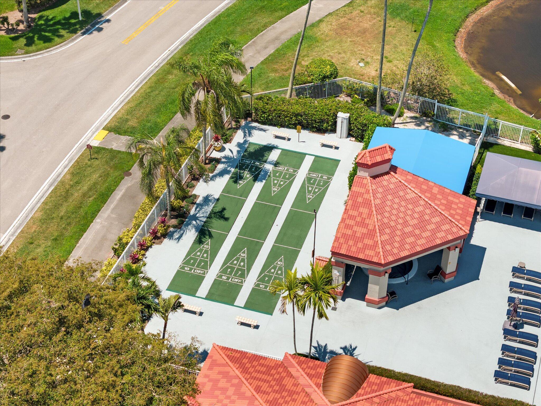 THE LEXINGTON CLUB - Residential