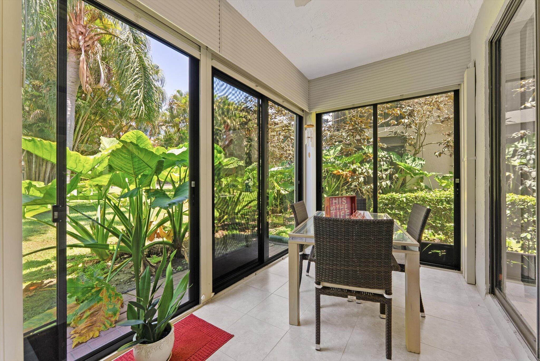 THE LEXINGTON CLUB - Residential