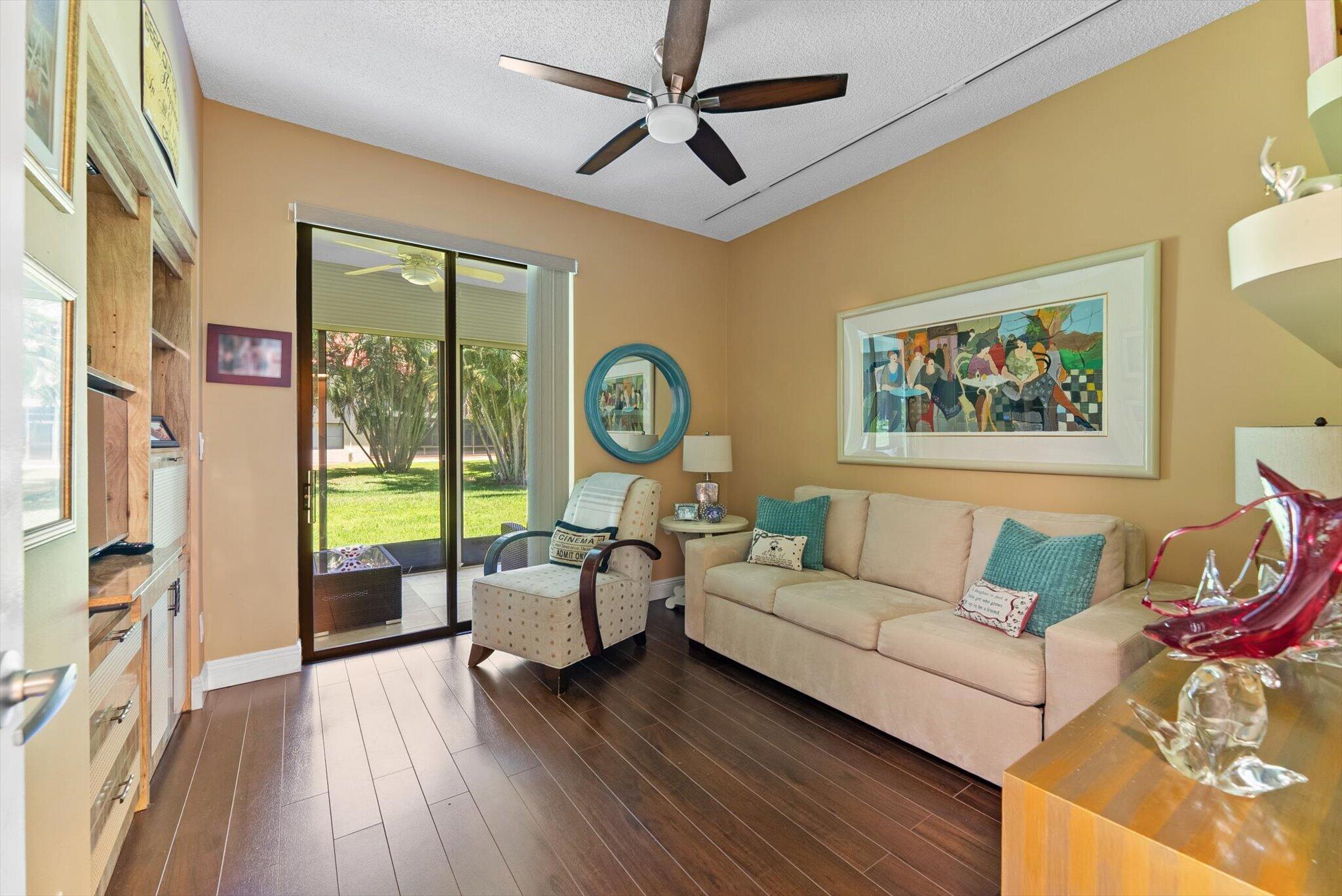THE LEXINGTON CLUB - Residential