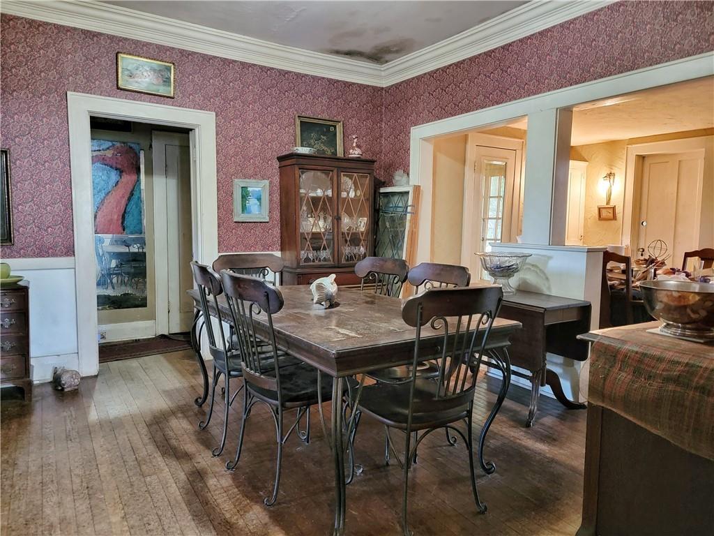 A W TURNERS RESIDENT ADD - Residential