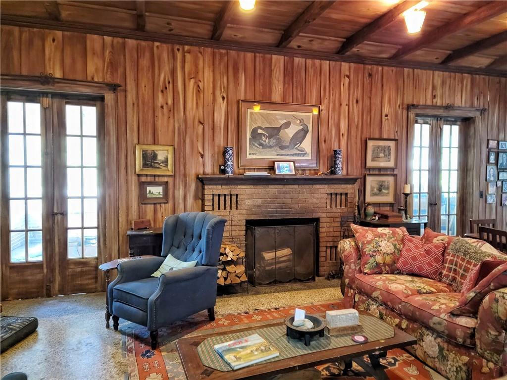 A W TURNERS RESIDENT ADD - Residential