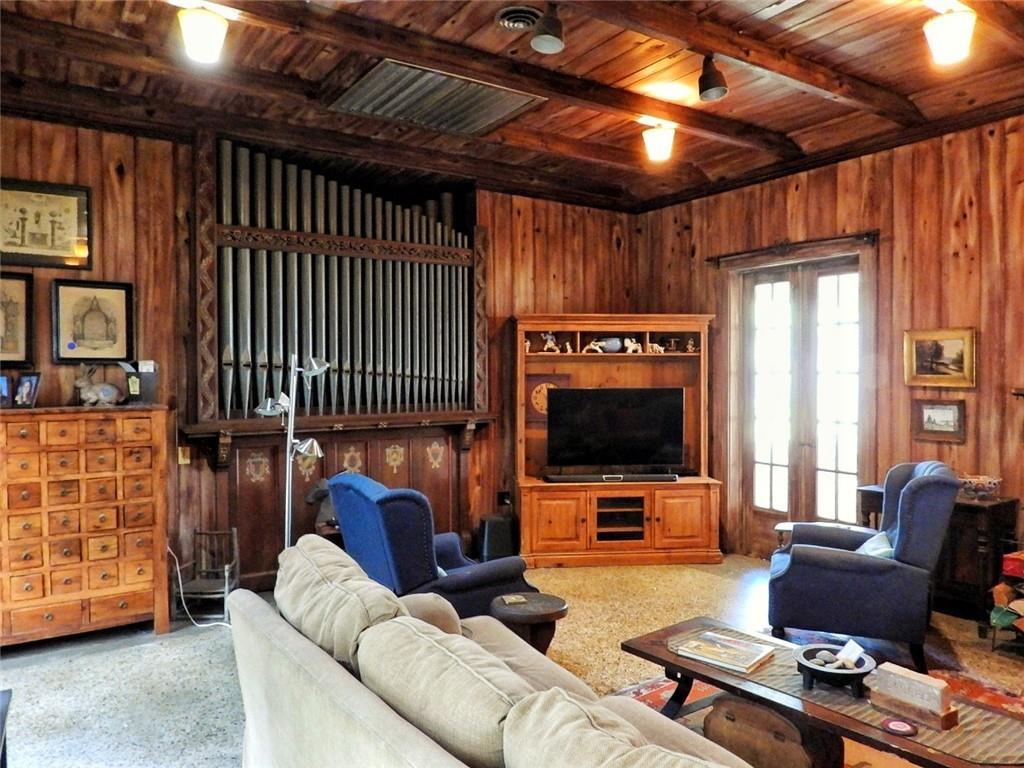 A W TURNERS RESIDENT ADD - Residential