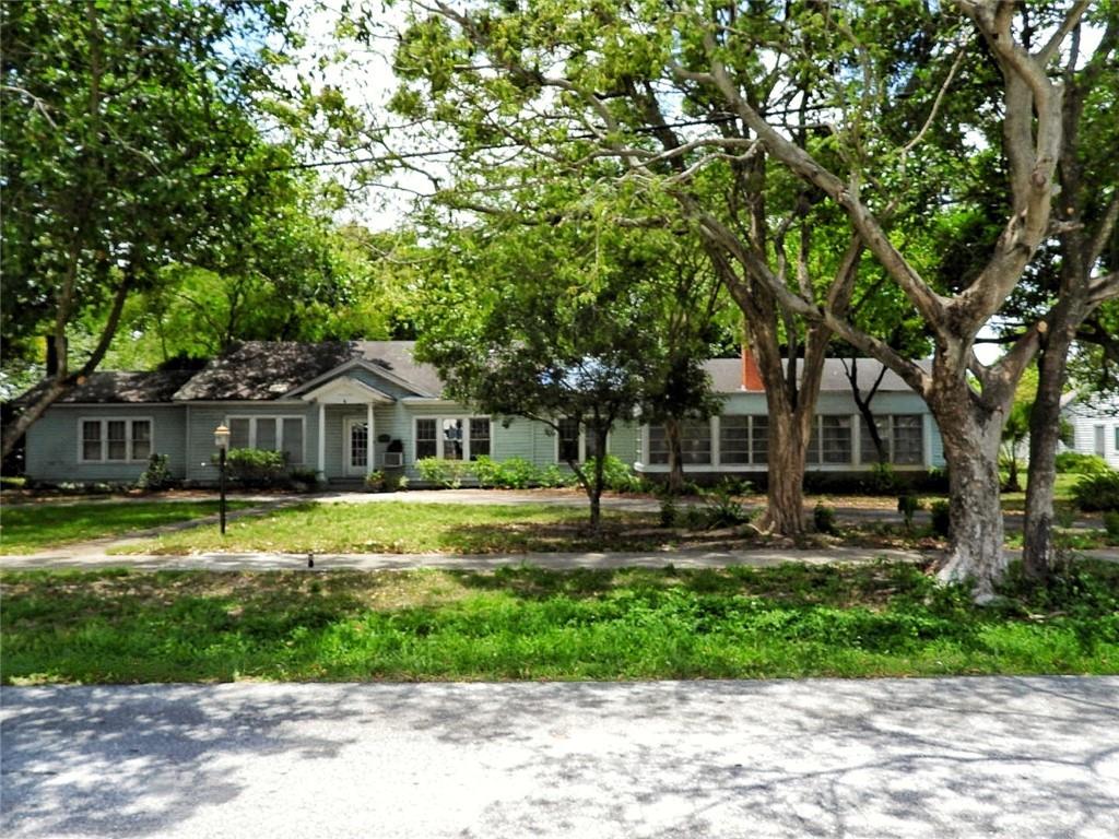 A W TURNERS RESIDENT ADD - Residential